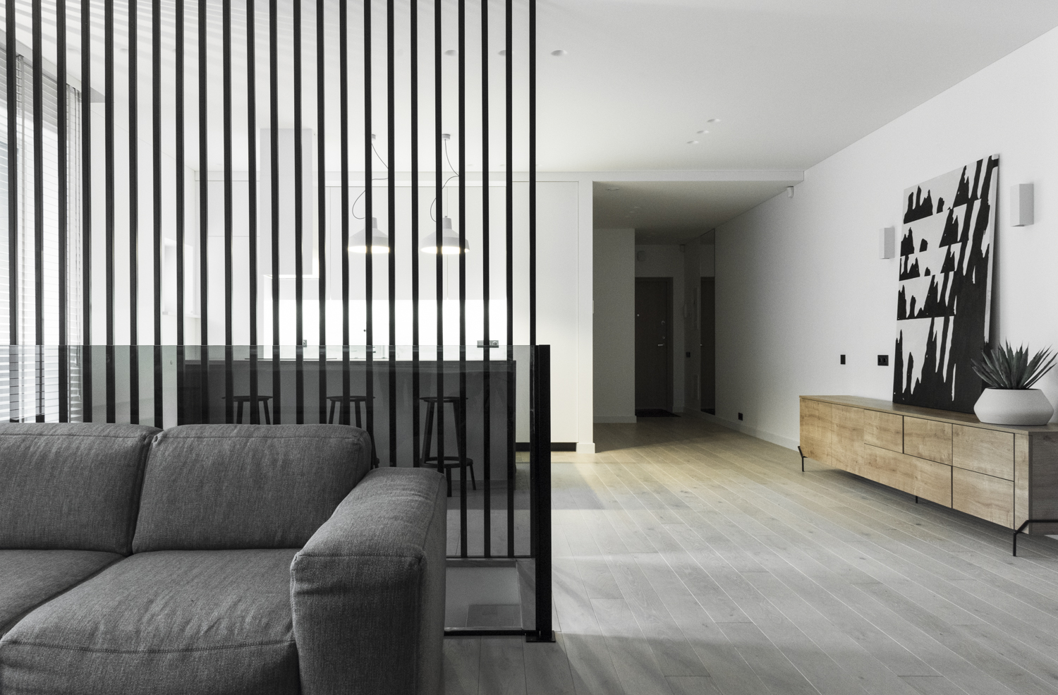 Drewniana dębowa podłoga: kolor Nordic white N-3408.
