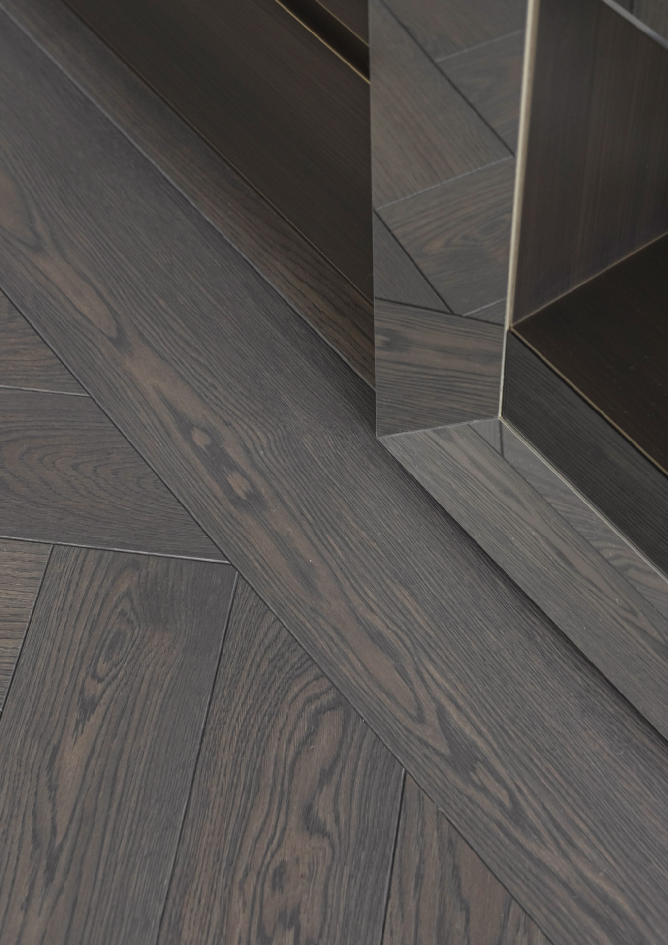 Herringbone 90 Oak Flooring – Classic Elegance for Modern Interiors