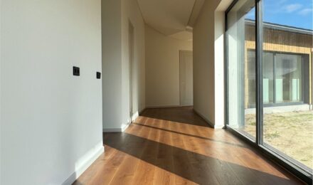 Rytm naturalności w domu – podłogi Almond
