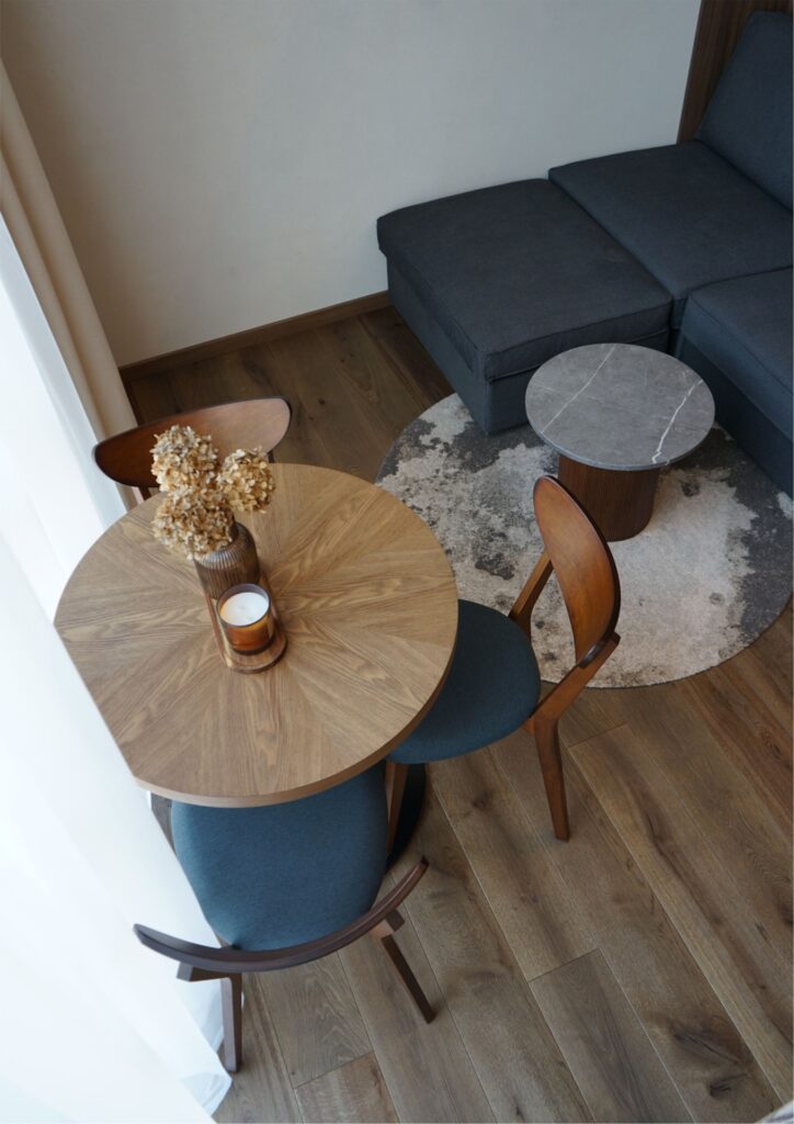 Nowoczesne rozwiązania wnętrzarskie w odcieniu Tobacco