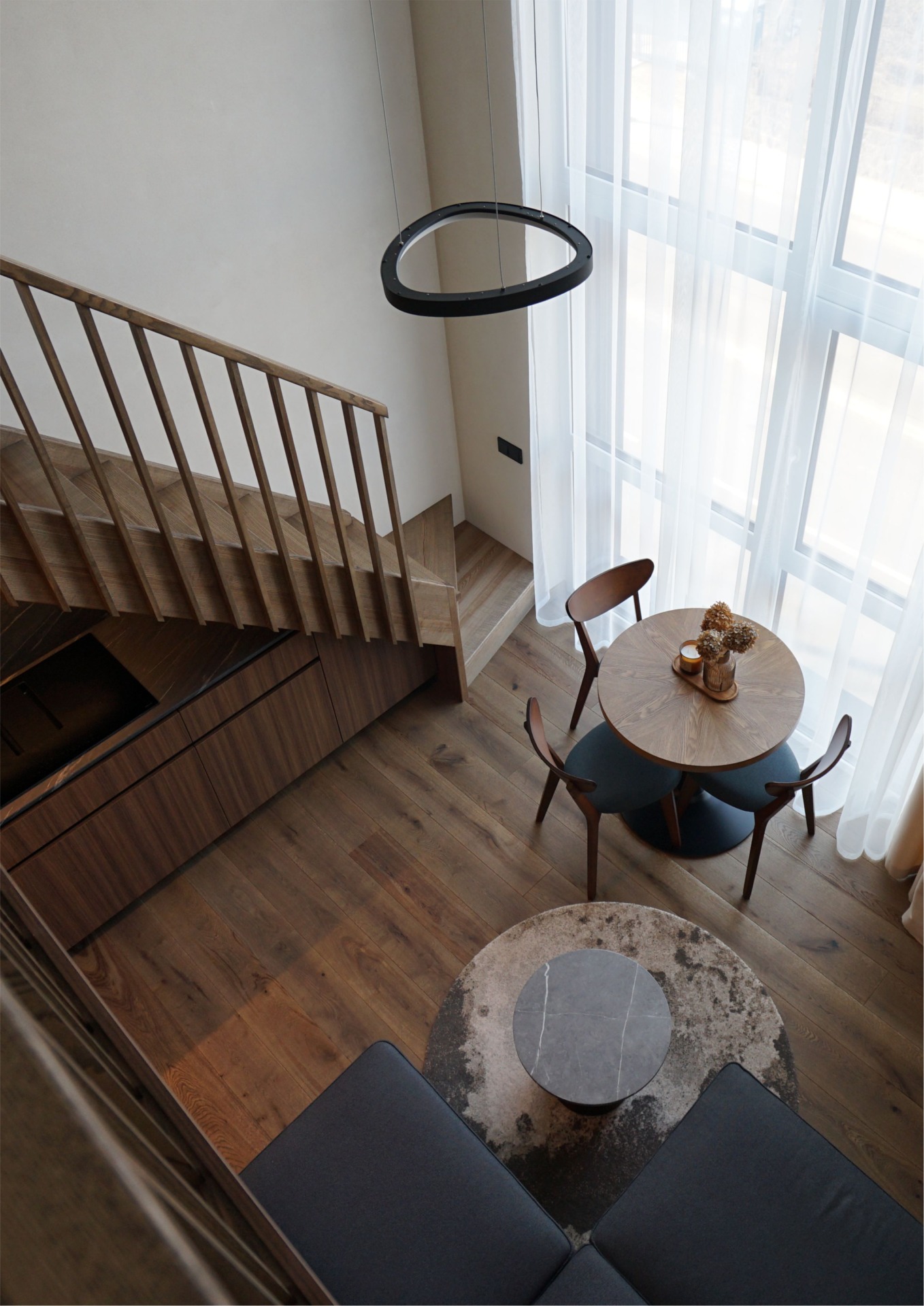 Nowoczesne rozwiązania wnętrzarskie w odcieniu Tobacco